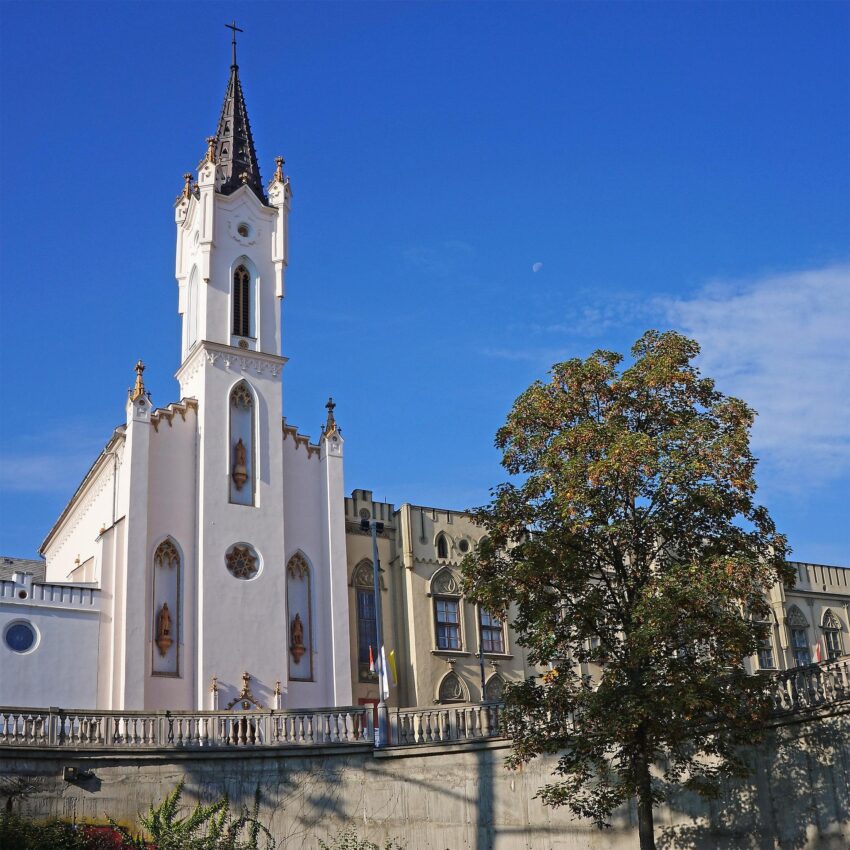munkasszallo-Veszprem_pic1